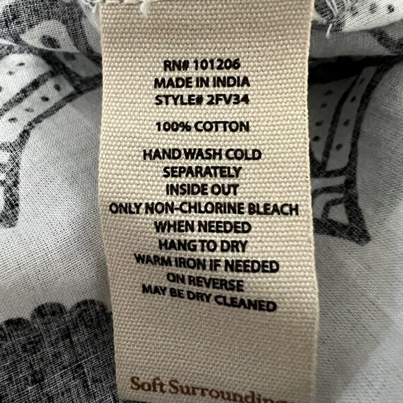 Soft Surroundings Womens Rocio Pullover Tunic Black Gold Beaded size Medium - Picture 13 of 14